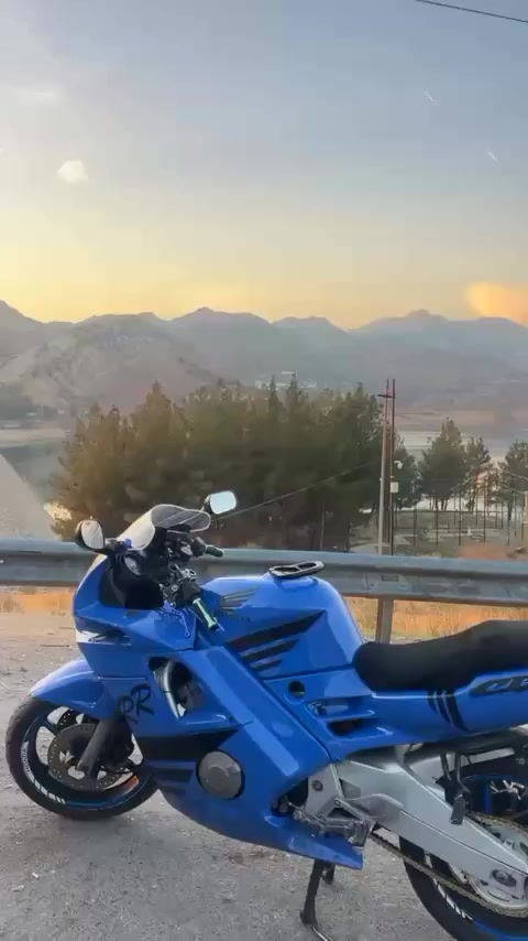 هوندا اف 2 مكينة اف 3 كبس موديل 2000 ويه منافيس للبيع وبدون واكيد فرق الاسعار رقم ***********
