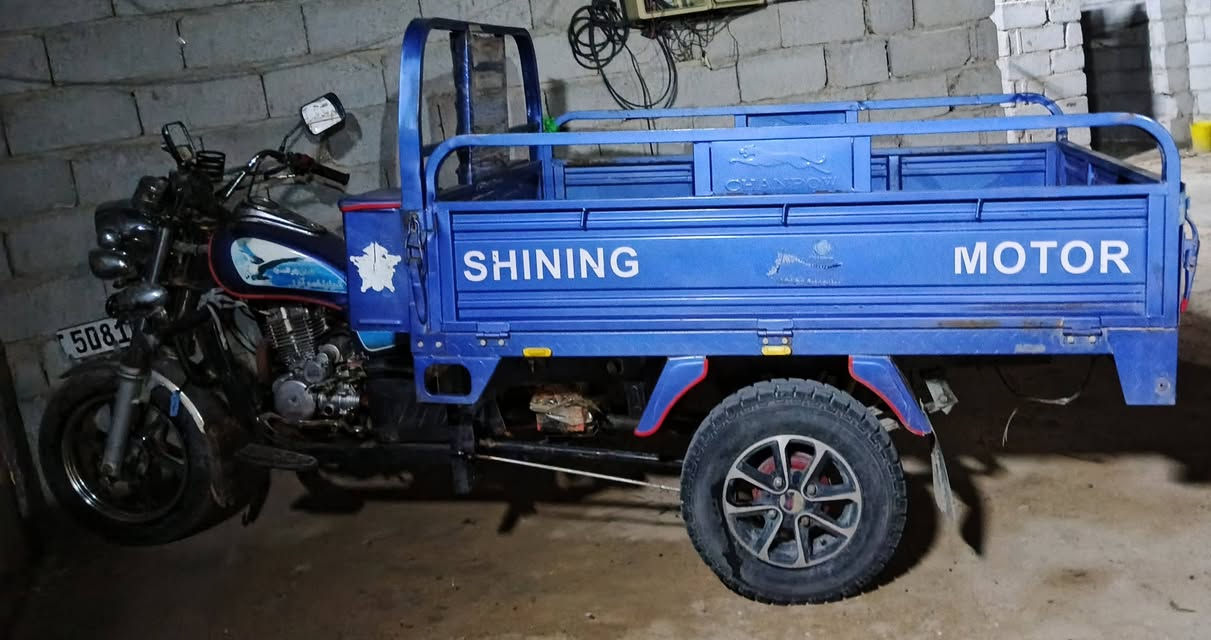 ستوته للبيع موديل 23 رقم الماني رقم ديوانيه مكان النجف م الصيطره مال النجف سعرها مليونين و400


**إذا كنت صاحب هذا الإعلان وتريد حذفه لأي سبب، رجاءا أرسل رسالة إلى الدعم الفني**