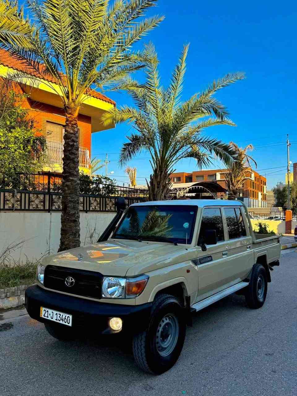 تويوتا لاندكروزر 2022 وارد شركة سردار
ماشية 58 ألف كيلومتر
السيارة بحالة جديدة جداً
كل أغراضها على دق الشركة
رقم وسنوية جديدة
4 تايرات لوك تحتها
(بيها ضربتين صبغ صغار)
باقي الجسم على الشركة

🟦 السعر  _ الطلب في التعليقات سيأتي إليك مباشرة 
                  فقط على الصفحة مو على كروب

القير والمكينة والكلتش والدفريشن وكالة
لا يوجد أي خلل
رقم المالك:
***********
