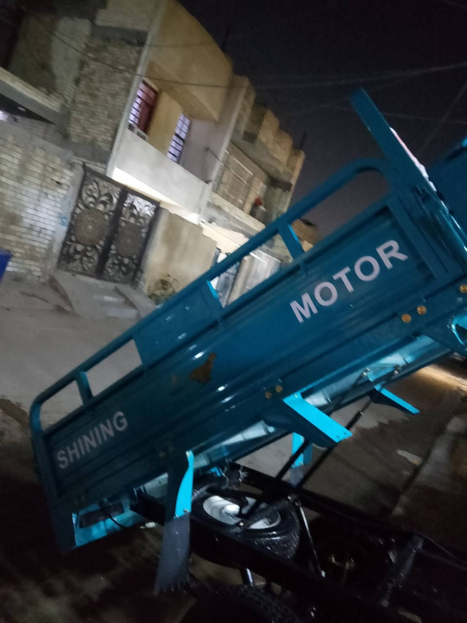 ستوتة موديل 23 كفالة عامة العنوان بغداد العبيدي خلف محطه الوقود للاستفسار *********** معرض المصطفى
