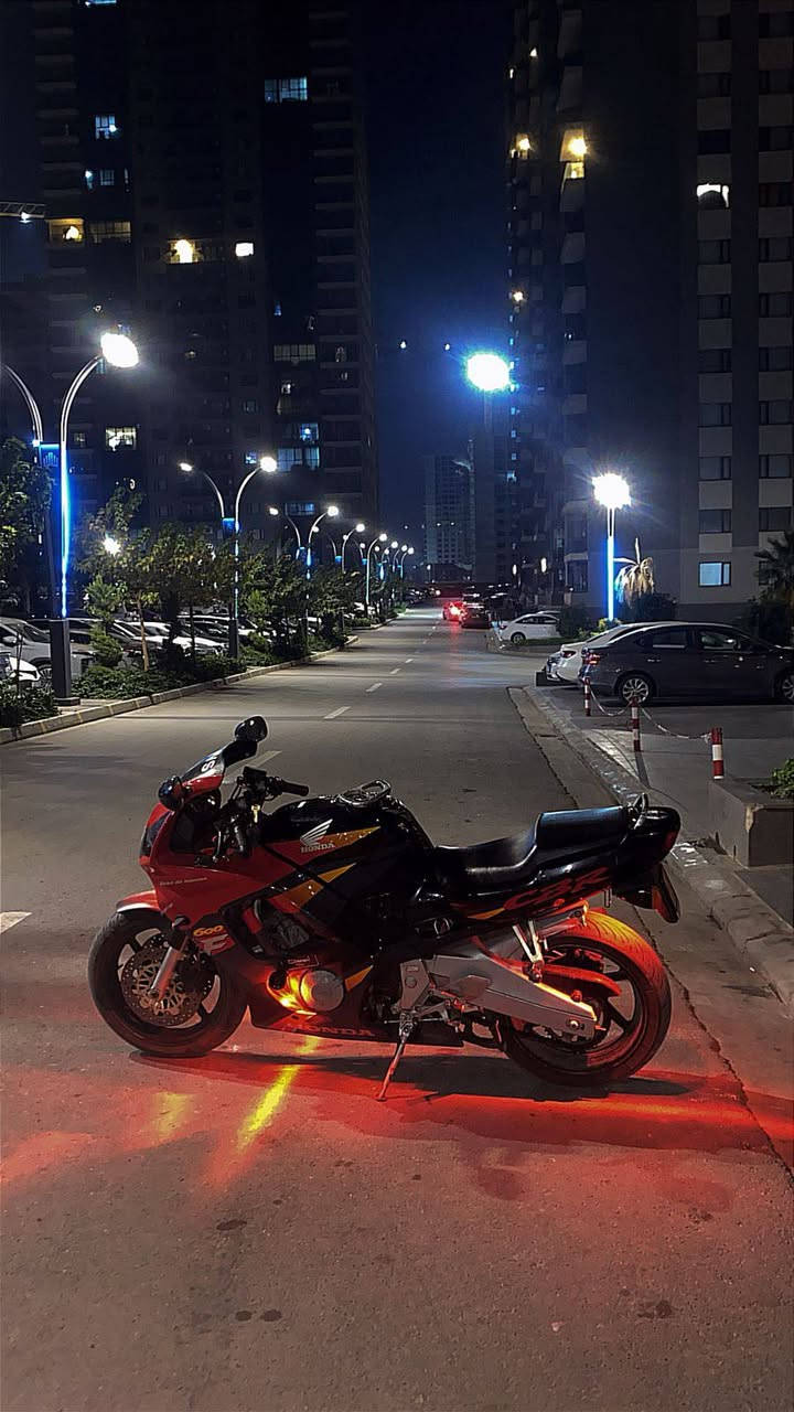 هوندا اف 3 مكينة كبس 600 موديل 2000 دراجة نقص مبيها سعر 19 وبيه مجال رقم ***********
