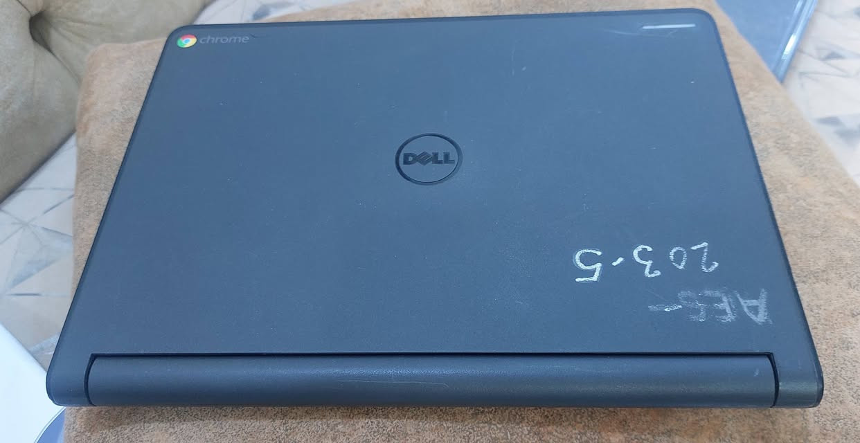 لابتوب نوع dell حجم صغير للبيع سعر ١٠٠ الف وبيه مجال


**إذا كنت صاحب هذا الإعلان وتريد حذفه لأي سبب، رجاءا أرسل رسالة إلى الدعم الفني**