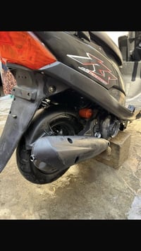 من رخصت الدمن عندي دراجه ماكس عدله وهايه انته شوفه وقعتن بيه سعره 700ب...