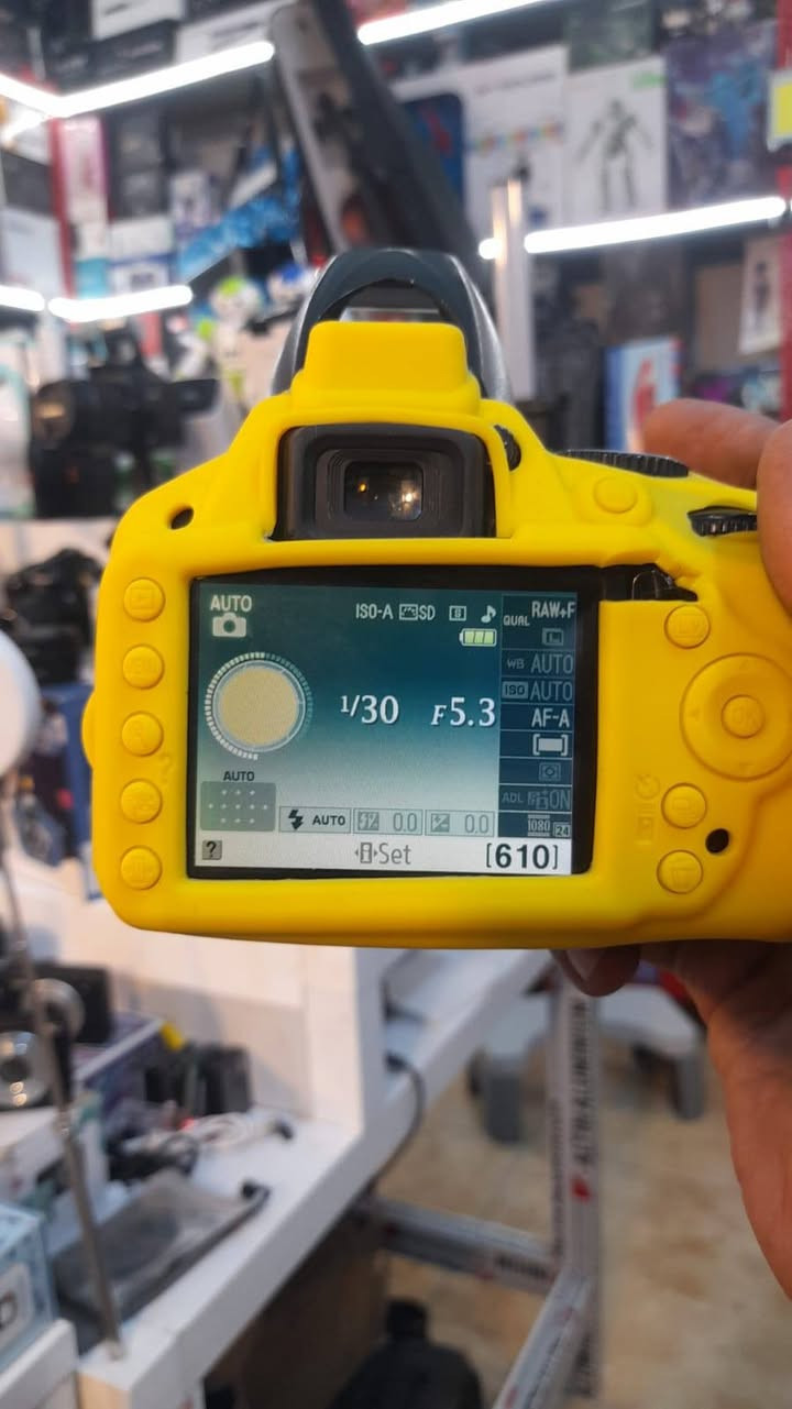 سلام عليكم كامرا نيكون 3100d للبيع السعر 250الف وبيها مجال قليل حك الجيه مكاني  البصره ابي الخصيب اذا شراي تعال خاص وتدلل
ملحقاتها بطاريه وجنطه وشاحنه اصليه وبطاريه اصليه ورام وغلاف كامرا اصفر 
اعيد واكرر مكاني البصره ابي الخصيب ؟


**إذا كنت صاحب هذا الإعلان وتريد حذفه لأي سبب، رجاءا أرسل رسالة إلى الدعم الفني**