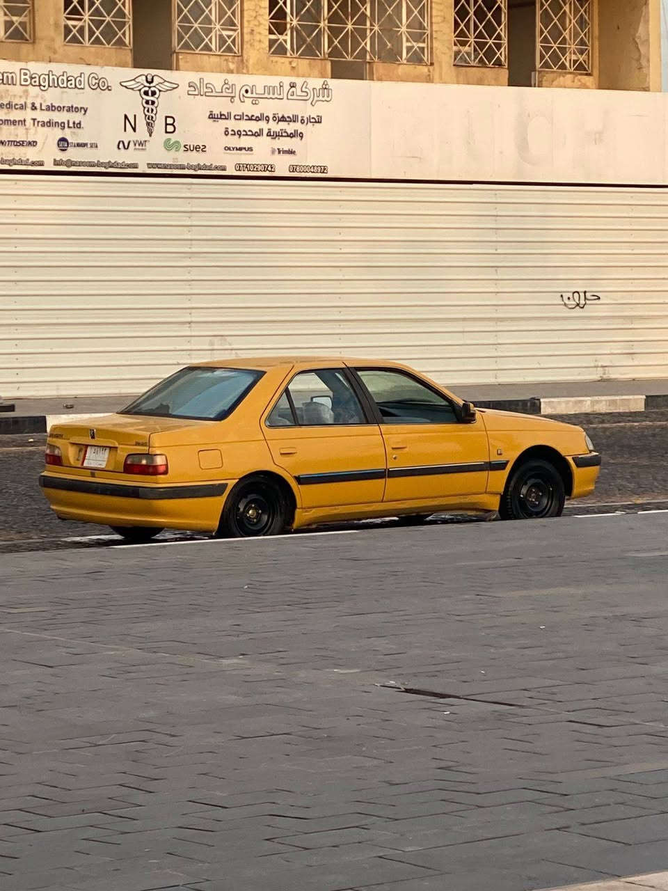 سلام عليكم للبيع بيجو بارص موديل 15 سياره جاهزه كهربائيات شغالات حداديه جديده تخم تاير مكينه بيه خيط تبخير كير نضيف مصبوغه عام سنويه لل28 راعيه موجود تحويل ثاني يوم سعر 40 الرقم ***********مكاني الاصمعي (مكلف بل نشر)
