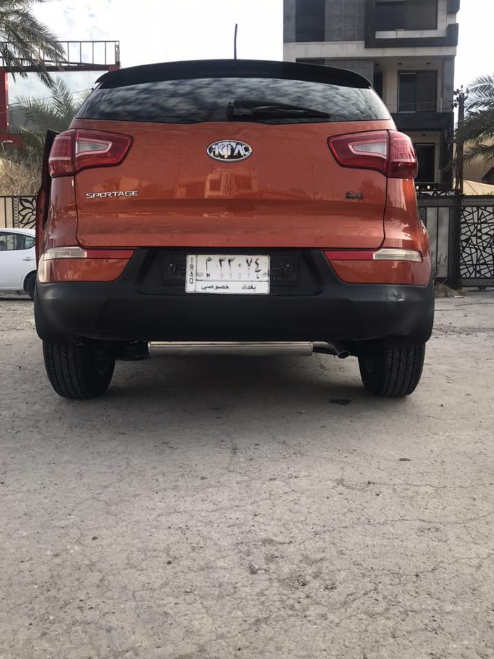 السلام عليكم سبورتج موديل 2013  خليجي مكينه 2400 كويتي ماشية ١٧٥ بدون صبغ بلادية  جاهزه من كلشي بسمي العنوان الغزالية للاستفسار على رقم *********** 
غير متواجد على نت
