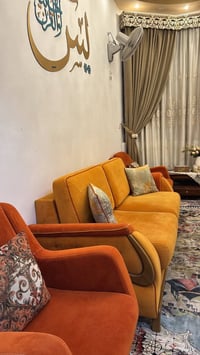 تخم مودرن • ١٠ مقاعد