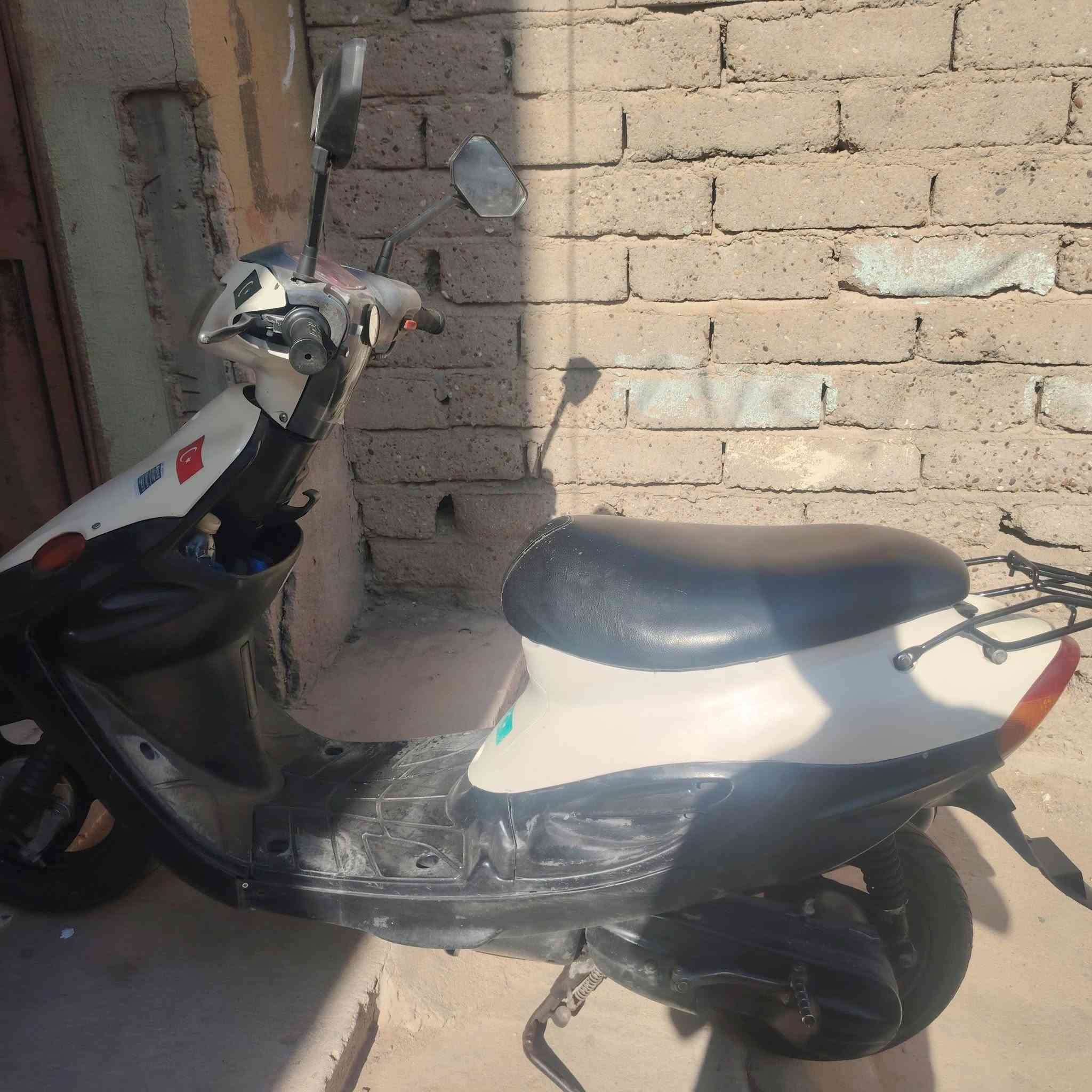 سلام عليكم دراجه للبيع  بيجي مجفته سعر 350بيه مجال


**إذا كنت صاحب هذا الإعلان وتريد حذفه لأي سبب، رجاءا أرسل رسالة إلى الدعم الفني**