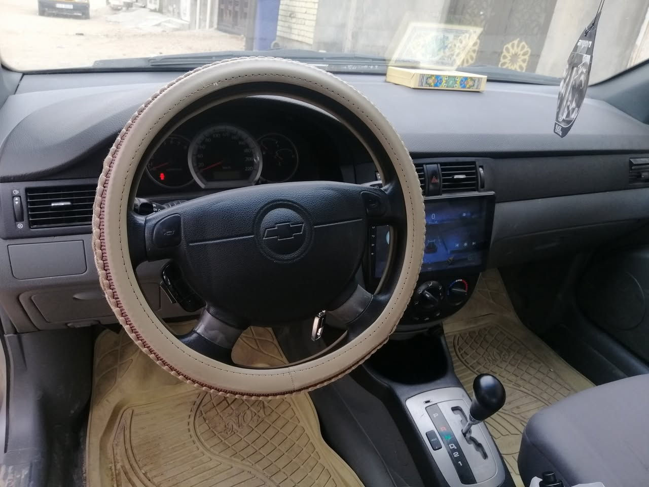 الـسـلام عـلـيـكـم 
أوبترا موديل 2008 كربلاء اوتوماتيك محرك وگير مكفول كلشي بيها شغال تبريد فول ماناقصها اي شي نظيفه جداً 
بأسم صاحب رقم الهاتف *********** السعر 75 وبيها مجال للمشتري
