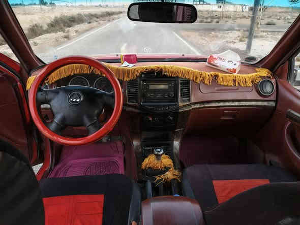 السلام عليكم سياره فتون 2013 سيارة مكفوله من الضربة والتبديل تخم تاير حداديه شرط سنويه لل 2027 رقم واسط السعر 53 وبيها مجال للأستفسار ***********
