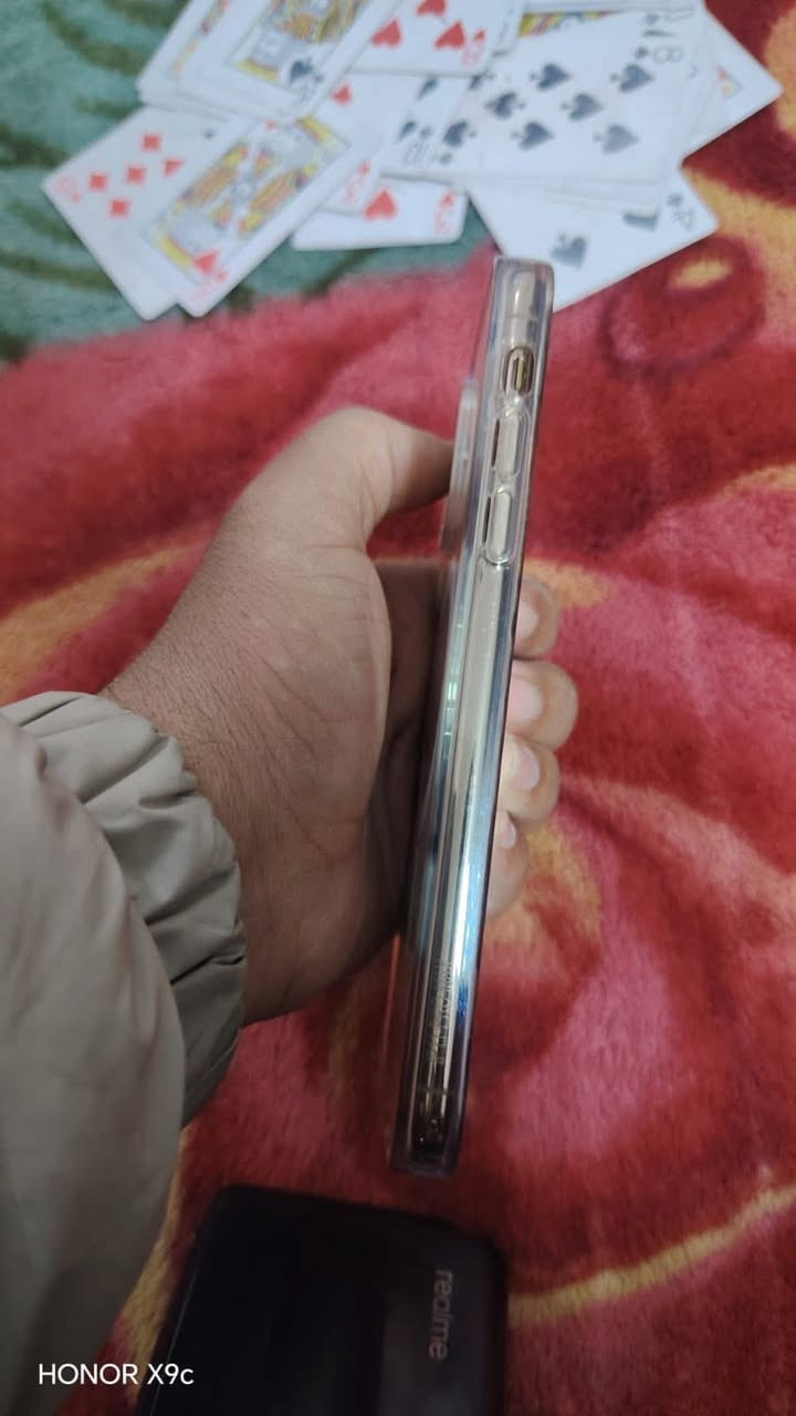 السلام عليكم
قطعتين 
الاول 11 برو ماكس 
ذاكره 256 
مبدل باتري 
دبل شركه CH
السعر خاص
الثاني  اكس ماكس
ذاكره 64 
باتري 80 بلادي 
دبل خط شركه zA
السعر خاص
نضاف ويرهم مراوس مع هونر اكس 9 سي دي 

والاجهزه إذا مو احله من الصور مرجوعات 
@


**إذا كنت صاحب هذا الإعلان وتريد حذفه لأي سبب، رجاءا أرسل رسالة إلى الدعم الفني**