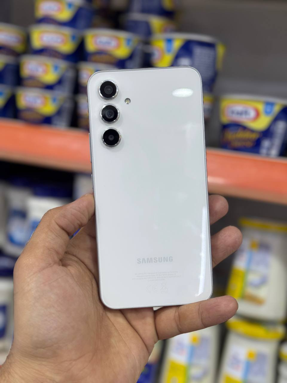 سامسونج A54 5G ذاكرة 256
السلام عليكم للبيع سامسونج A54 5G ذاكرة 256 عشوائية 16 جهاز نضيف كلش مامتعوب جهاز مواصفاته قوية كلش معروفة من سامسونج ملحقات فقط كيبل شحن اصلي السعر 250 الف وبي مجال مكاني البصرة ***********
