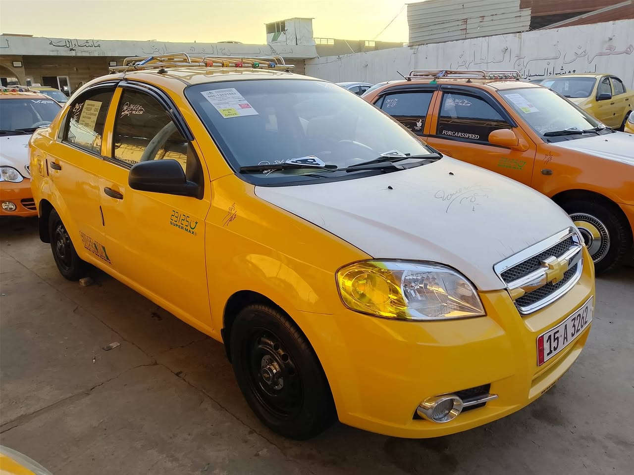 افيو ٢٠٠٩ رقم انبار انكليزي باسمي سنويه جديده شرط الوكاله والتحويل بل موصل السياره كوري مكينه وكير شرط طخم ودبلات وستيرن جديد كهربئيات كله شغاله مصبوغه جماليه هيئه وغرامه صفر السياره جاهزه ومال رزق السعر ٥٣ وبيها مجال بيع نقدا فقط خاص ماجاوب فقط اتصال عنوان موصل الايسر ***********  ***********
