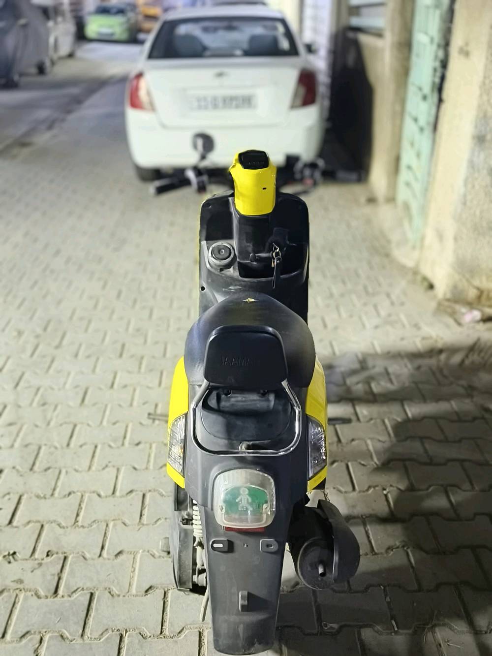 بوليس نوزل موديل 2010 رمبة اخت الجديده مكاني بغداد حي القاهرة 