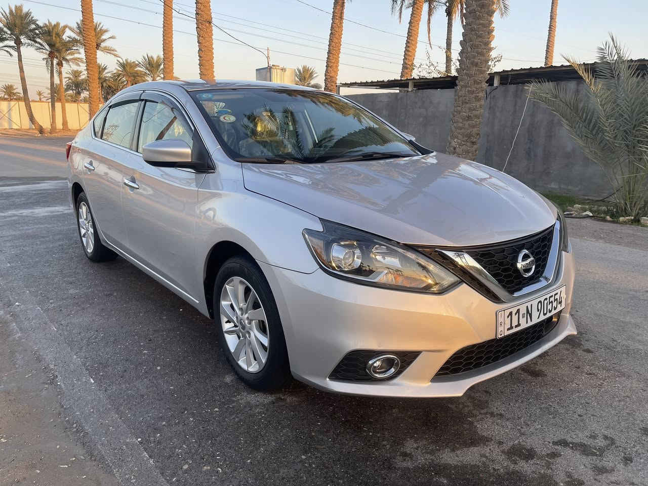 نيسان سنترا للبيع
موديل 2018
فول مواصفات ماعده الفتحه
سيارة كلين بدون حادث ماعده بنيد بي كلير فقط 

مكان سيارة بغداد
للستفسار ‭٠٧٩٠ ٣٧٣ ٧٨٤٩‬
