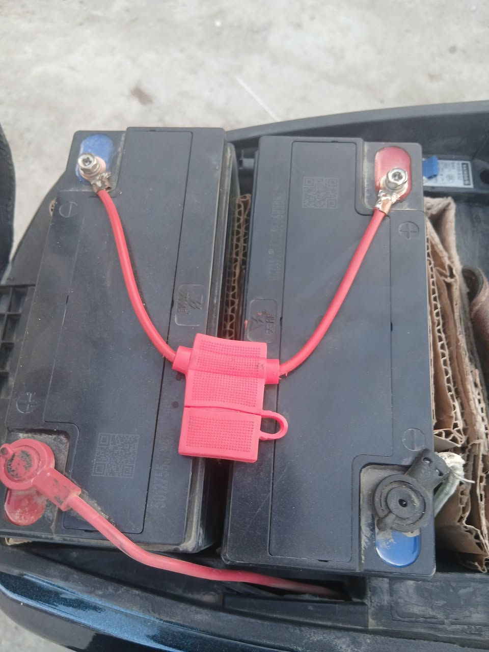 دراجة شحن للبيع موديل ٢٤ بطاريات كبار فول سعرها ٣٢٥ وبيها مجال مكاني بعقوبة مدخل مفرك ***********
