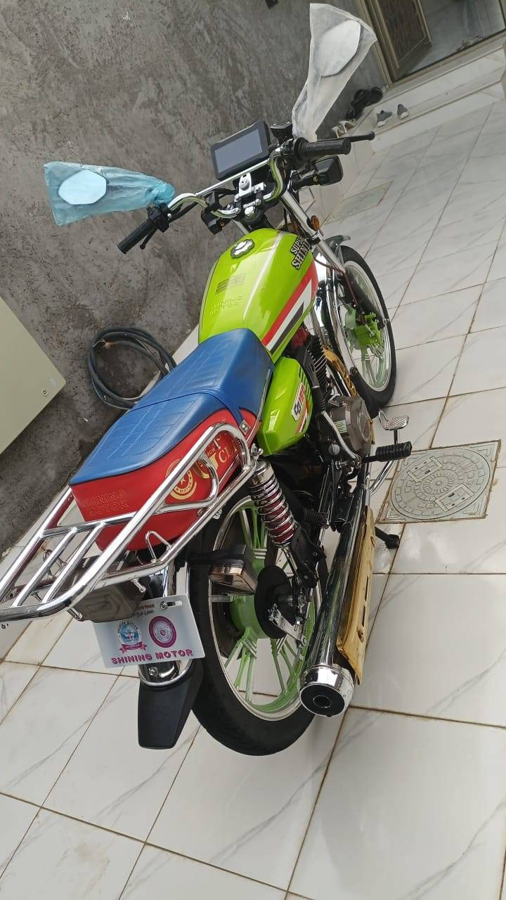 ماطور للبيع ب ٨٠٠ بي مجال ***********
