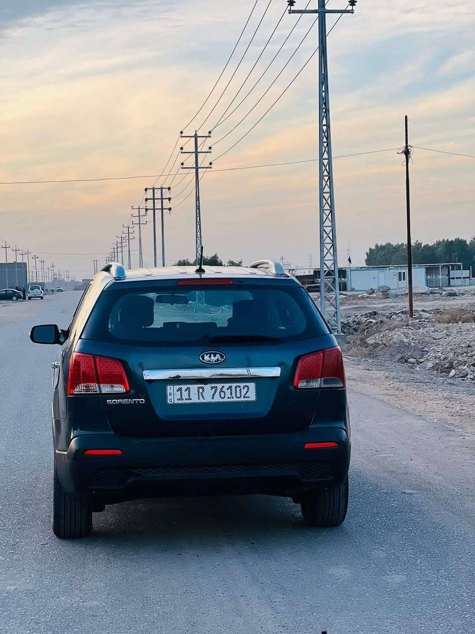سلام عليكم سورنتو2014كير ومحرك وحداديه كفاله تخم تاير جديد مال جناي جاهزه الاخير محرك6سلندر  دوش المرغوب 7راكب 3قطع تبريد سنويه ال2030رقم بغداد انكليزي بيها3قطع صبغ فقط السياره كلش جديده
السعر134وبيها مجال بيع سريع
الاتصال***********
مامتواجد بلخاص 👆👆
مواصفات السياره 
تحكم استرين 
شاشه 
كامره 
كشنات جلد 
تبريد 3قطع 
7راكب 
اشاير بلمري
