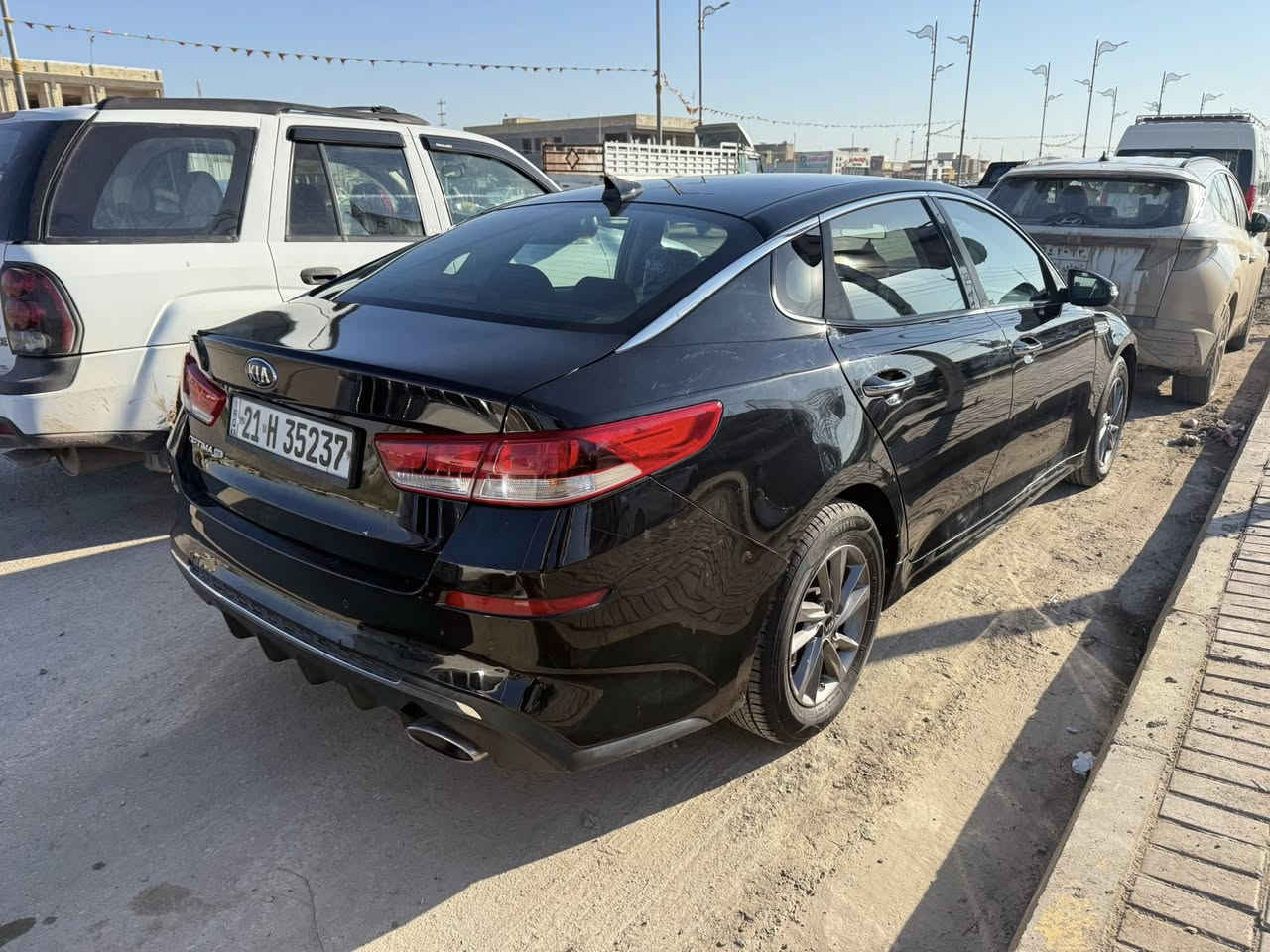 وارد امريكي
مواصفات اعتيادية 

محرك ٤ سلندر 

حادث السياره من امريكا : جاملغ وبابين جهه السائق صبغ
بالعراق : باب عكس السايق الخلفي مبدل نفس اللون 

رقم سليمانيه 

السعر / 125$

هـ : *********** 

العنوان _ واسط الصويرة
