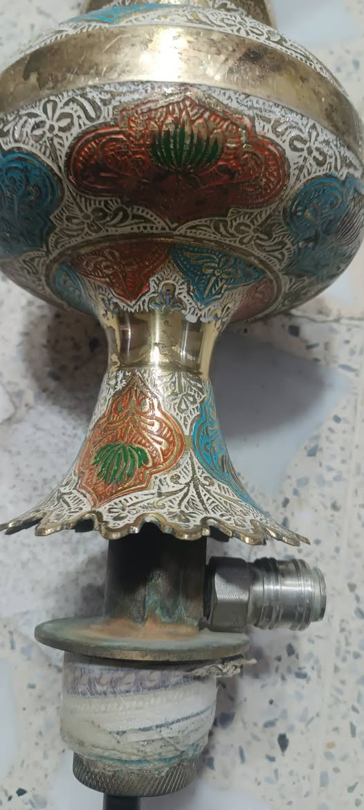 نارجيله نحاس فديمه وثفيله وكبيره


**إذا كنت صاحب هذا الإعلان وتريد حذفه لأي سبب، رجاءا أرسل رسالة إلى الدعم الفني**