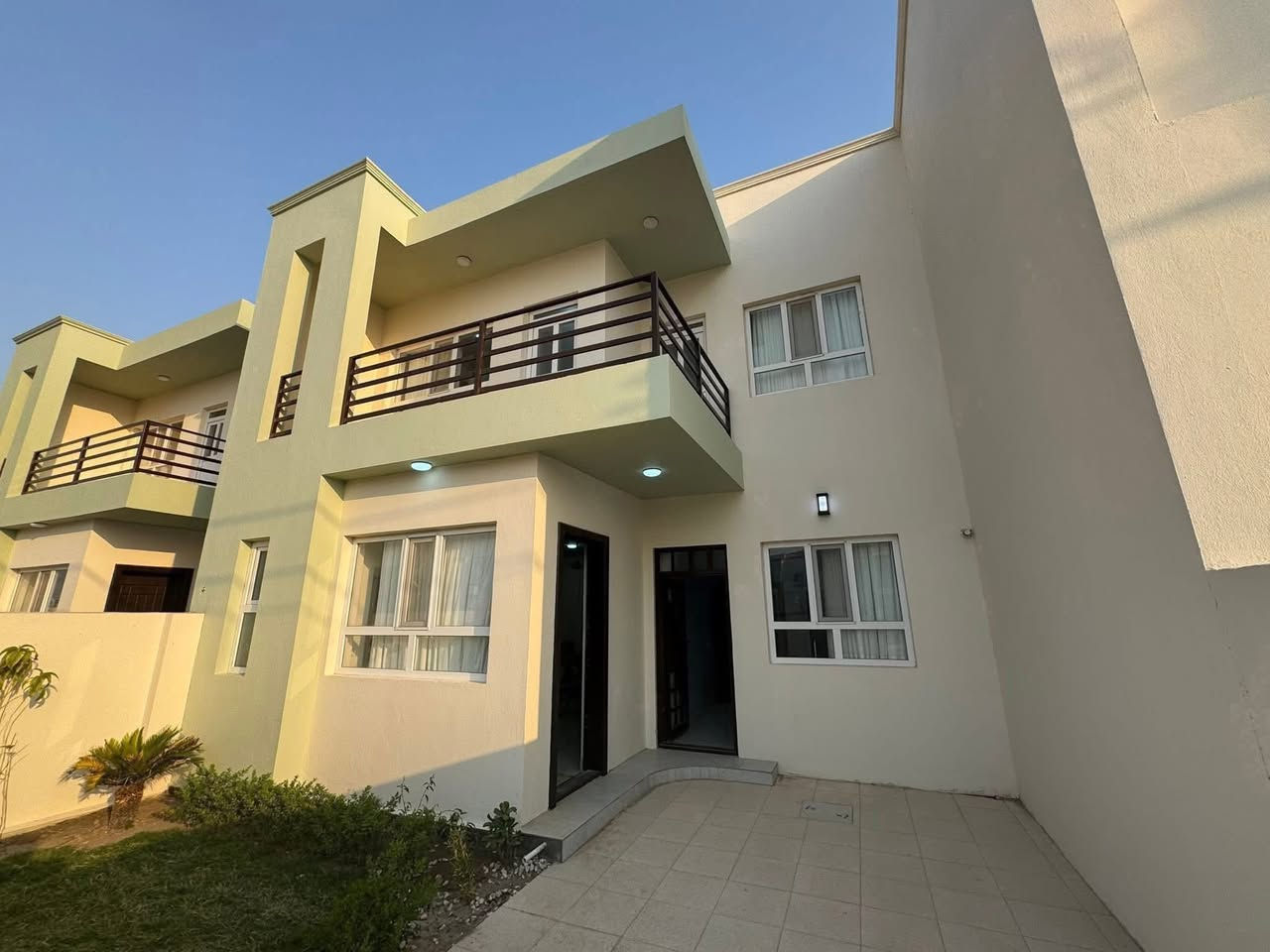 السلام عليكم 
دار في مجمع المرتضى تجاري بالسنتر
مقابل المركز التجاري
مساحه 160م
مرحله اولى
يباع بتطلوعه مناسبه 
***********
