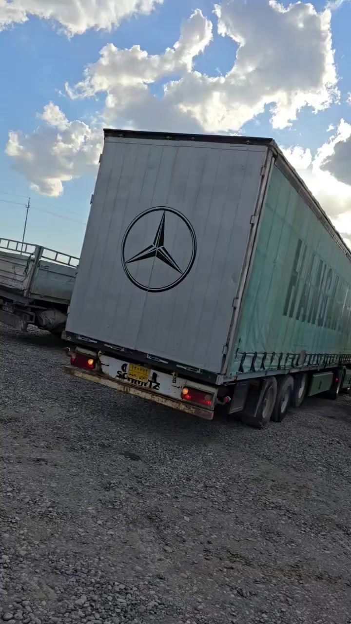 نوع :اکتروس
موديل:2008✅   
حجم:1848✅
لون :اخضر ✅ 
عربانه كروان  
گير: توماتیک
رقم : سلیمانی
سعر:$ بيهامجال
العنوان: معرض السيد عنوان أربيل كلك عل شارع العام  
***********  مصطفى.
 2828 0784172

رجاءً يرجى عدم الاتصال بعد الساعة العاشرة ليلاً 🕙
