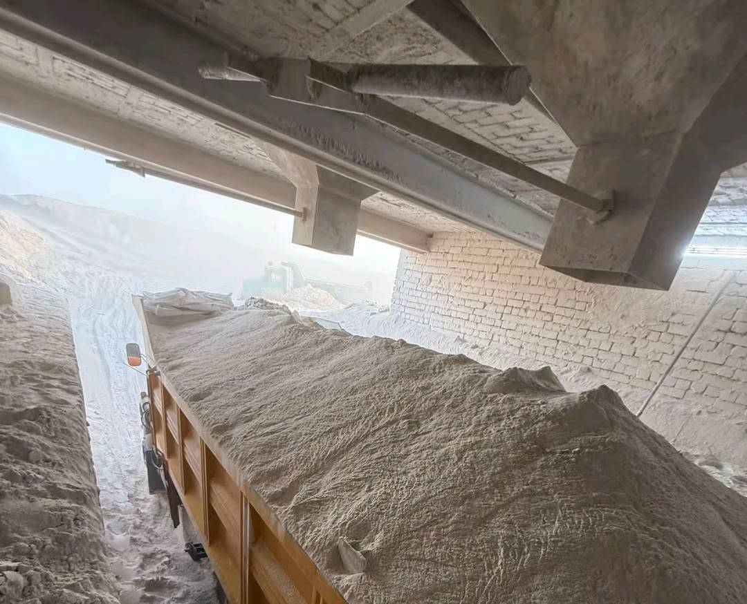 يوجد الدينا جص فلوجه ونجف توصيل جميع مناطق بغداد  تاخذ مني حمل وجص درجه الولى بسعار مناسب جداً تواصل‏‪***********‬‏ معنا  او صفحه او رقم الهاتف ‏‪***********‬‏🫡تحياتي للجميع وتساب  ***********
