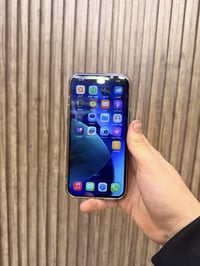 ايفون 13 برو ماكس ذاكره 256  بطاريه 83 نظافه 100‎%‎ شخط مابي سعر 650،0...