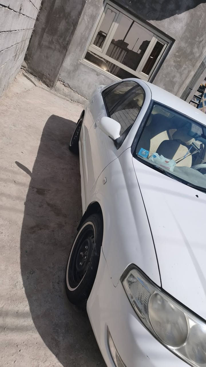 سلام عليكم نيسان سني 2008بيه ضربت بجم خفيفه سياره بسمي السعر85بيه مجال ***********
