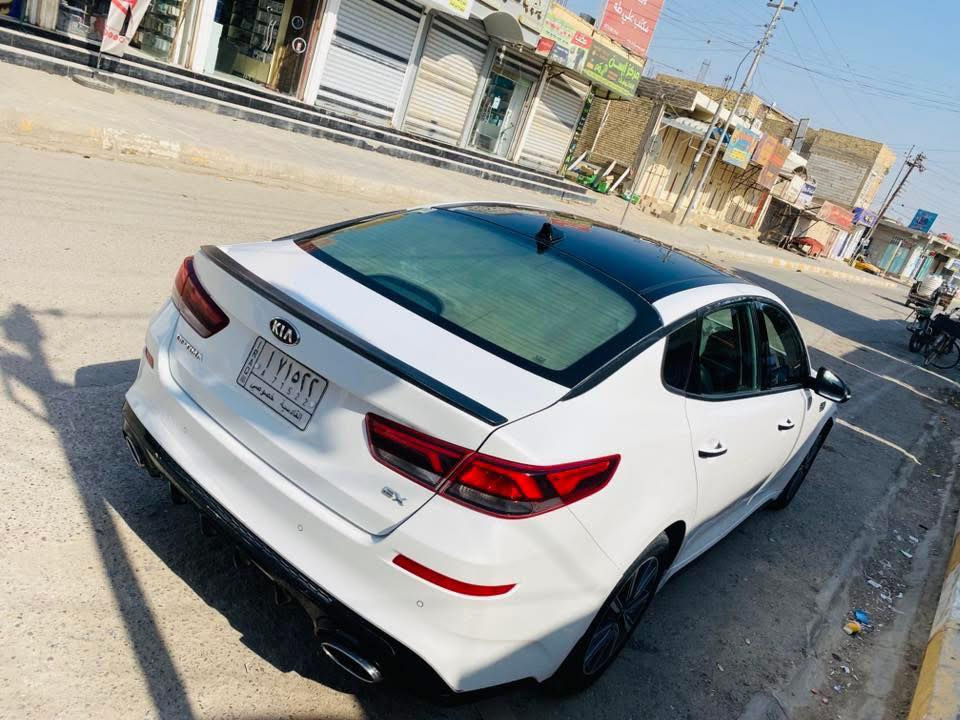 للبيع كيا أوبتما وارد امريكي 2020 EX
محرك 1600تيربو
معوقين رقم قادسية لسنة 2027
فول مواصفات
بدون حادث ماشية 98 الف ميل 
السعر 130 بيها مجال 
مكانها الديوانية 
***********
