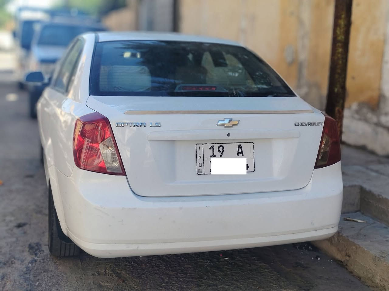 اوبترا موديل 2011 شرکه عامه
السیاره جاهزه من مکینه وگیر وصدر و کهربائیات 
ضررها بس خشم الجاملغ الايمن وسونار موجود 
رقمها الدولي بأسمي مشروع وطني  
معروضه ب 84 وبيها مجال . مکاني كوت مرکز المدینه 
***********
