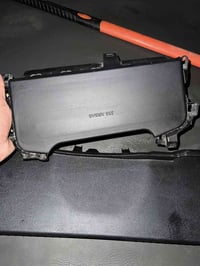 عندي هذن الغراض مال تفصيخ درع مال صندوك الي يصير بداخل الصندوق نضيف كل...