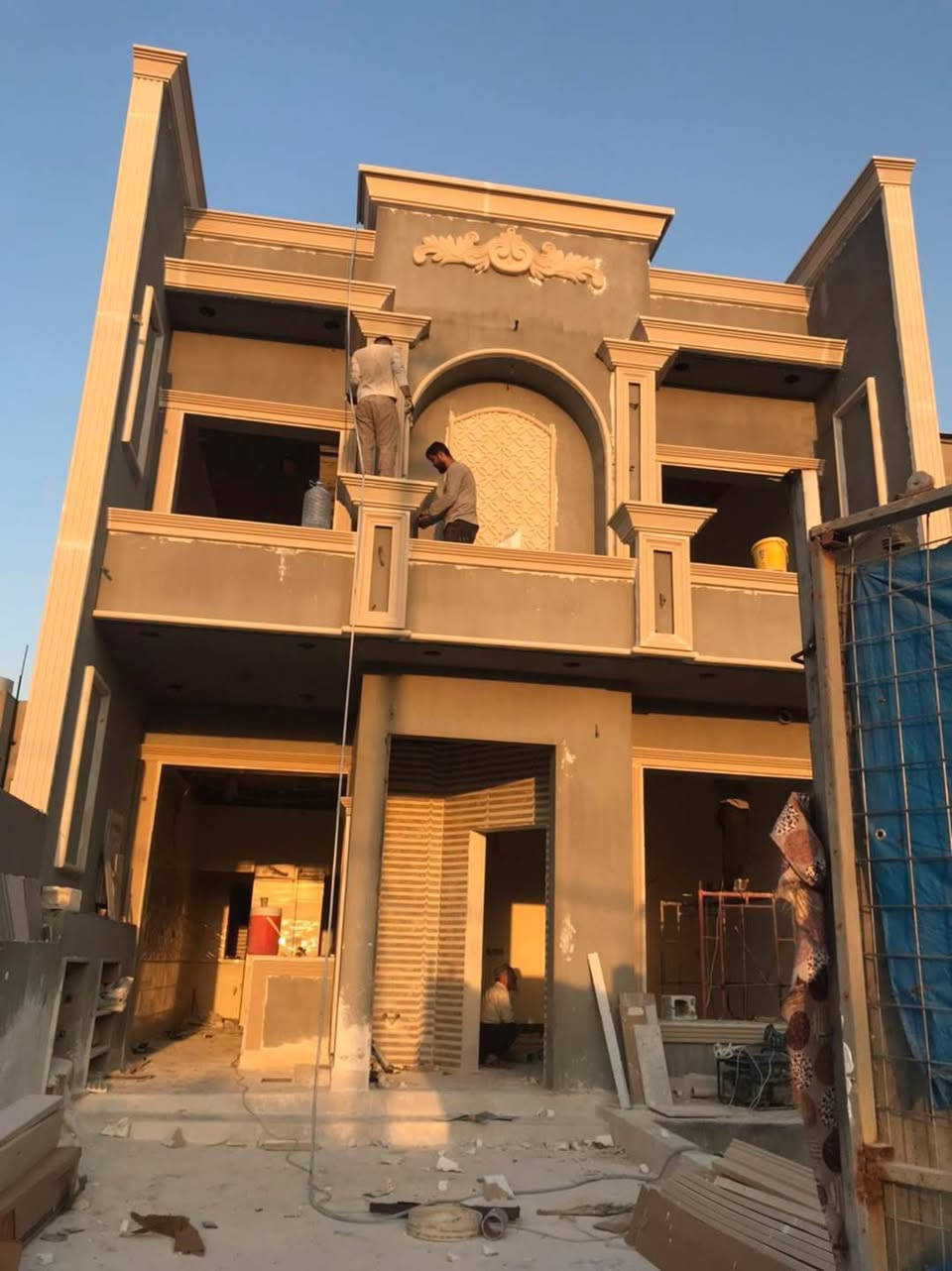 #احدث_وارقى_التصاميم_والابداعات في عالم رائعه وجديده اختار الديكور وعلينا التنفيذ مع 
             (ديكورات ياسين النقاش🏛)

عليك الاختيار وعلينا التنفيذ 💪
كل هذا وأكثر تجدونه لدينا .

♦️ديكورات داخلية👇
(جبس بورد-سحبات-نقوش ملكية)
♦️ديكورات خارجية👇
#بديل الخشب-_
#بديل الرخام_
♦️انواع الاصباغ👈 🌈
#عراقيه
#تركيا
#جوتن_الامريكي
#للاستفسار يرجى زيارة الصفحة ومراسلتنا على الخاص..
او الاتصال على ارقام  الهاتف واتساب 
   ***********
