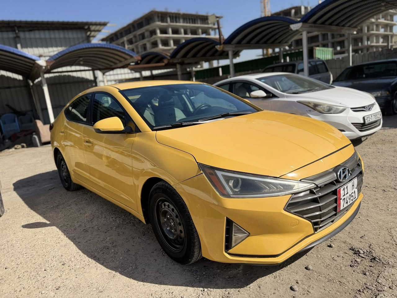 سلام عليكم
2020
النترا للبيع وارد امريكي حادث فقط جاملغ  وشويه من البنيد صور الحادث داخل المنشور بدون لغد شاصي 

مكفوله من لدواخل 

كير مكينه مكفول 

رقم بغداد بسمي 
سياره دوشمه جلد 

تخم تاير صدر جديد 

جاهزه  بل منشور وصور الحادث 

السعر  125 وبيه مجال اتصال ***********
