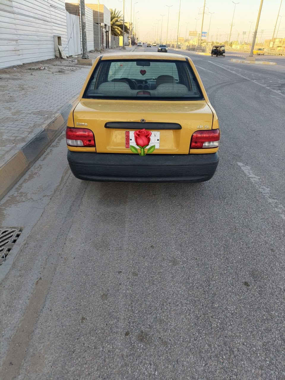 سايبا 2015 صفرا بيها رشات بسيطه ومعمر خياسات بس مكينه وكير وحداديه وشواصي وكهربائيات جدد تبريد مايشتغل ما اعرف شبي سنويه ماساقطه وهياه مصفرها وغرامات ماعليها لو ربع رقم كربلاء مكانها كربلاء شارع المدرسي ***********
