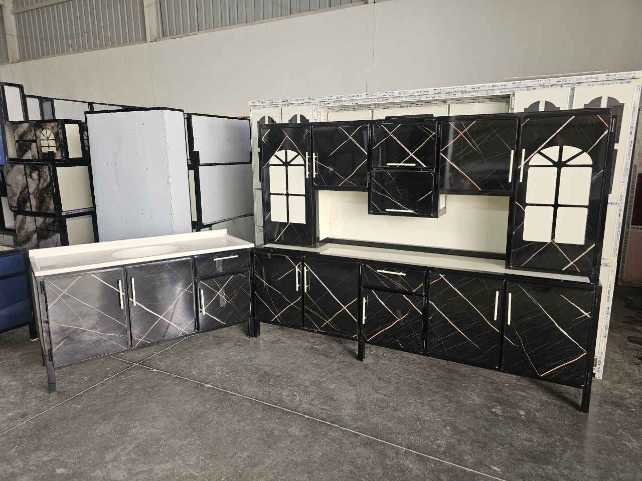 ما عليك بس  احجز والطلب يوصل لباب بيتك 🤗🌹🤗..
كاونتر ارضي وملحق مترين ونص    مع  سنك متر ونص   مرمر
💥 (المنيوم سوكي)💥

كاونتر مترين ونص ارضي وملحق مع سنك متر ونص
♥️♥️السعر 410/ الف♥️♥️

التوصيل 🚚🚚
التوصيل 🚚🚚
بغداد داخل  مجاني

اطراف  بغداد 5

محافظات 5


**إذا كنت صاحب هذا الإعلان وتريد حذفه لأي سبب، رجاءا أرسل رسالة إلى الدعم الفني**