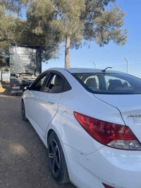 اكسنت • ٢٠١٧ • ماشيه ١٠٠٠٠٠
