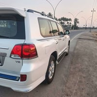 لاندكروزر • ٢٠١٤ • مكفولة