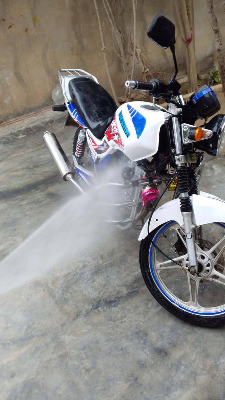 دراجه هيوشه موديل 17نضافه فول بيه مكاتبه اكفلك من السرقه السعر 625وبيها مجال للطيبين مكلف بلنشر ‏‪***********‬‏للتواصل 👉
