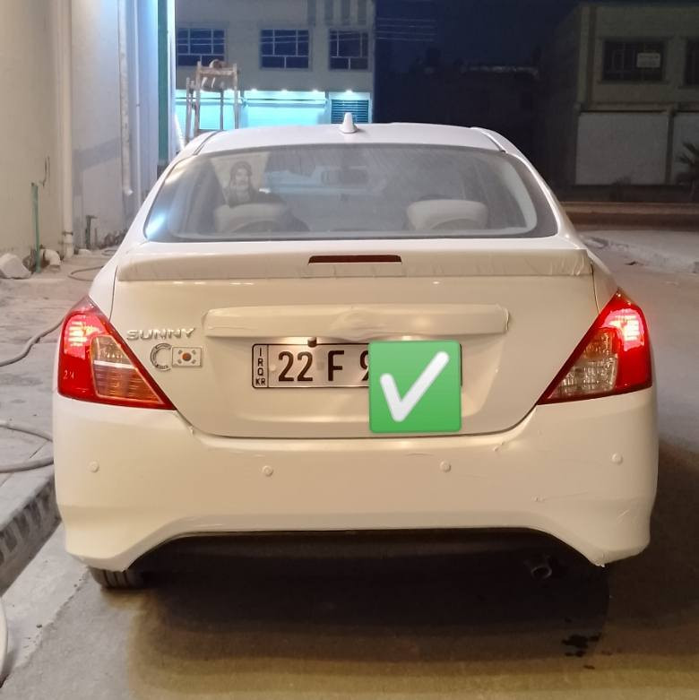 السلام عليكم
نيسان صني 2024 
ماشيه 65الف
بيه باب امبدل اصلي موضح بل صور 
وباب السايق بي بارد 
سعر 125 وبيه مجال 
مكاني بصره زبير
 رقم ***********
