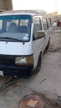 هايسه موديل 1998 للبيع فقط وكاله مكان بغداد الشعله السعر 25 ورقه بيها ...