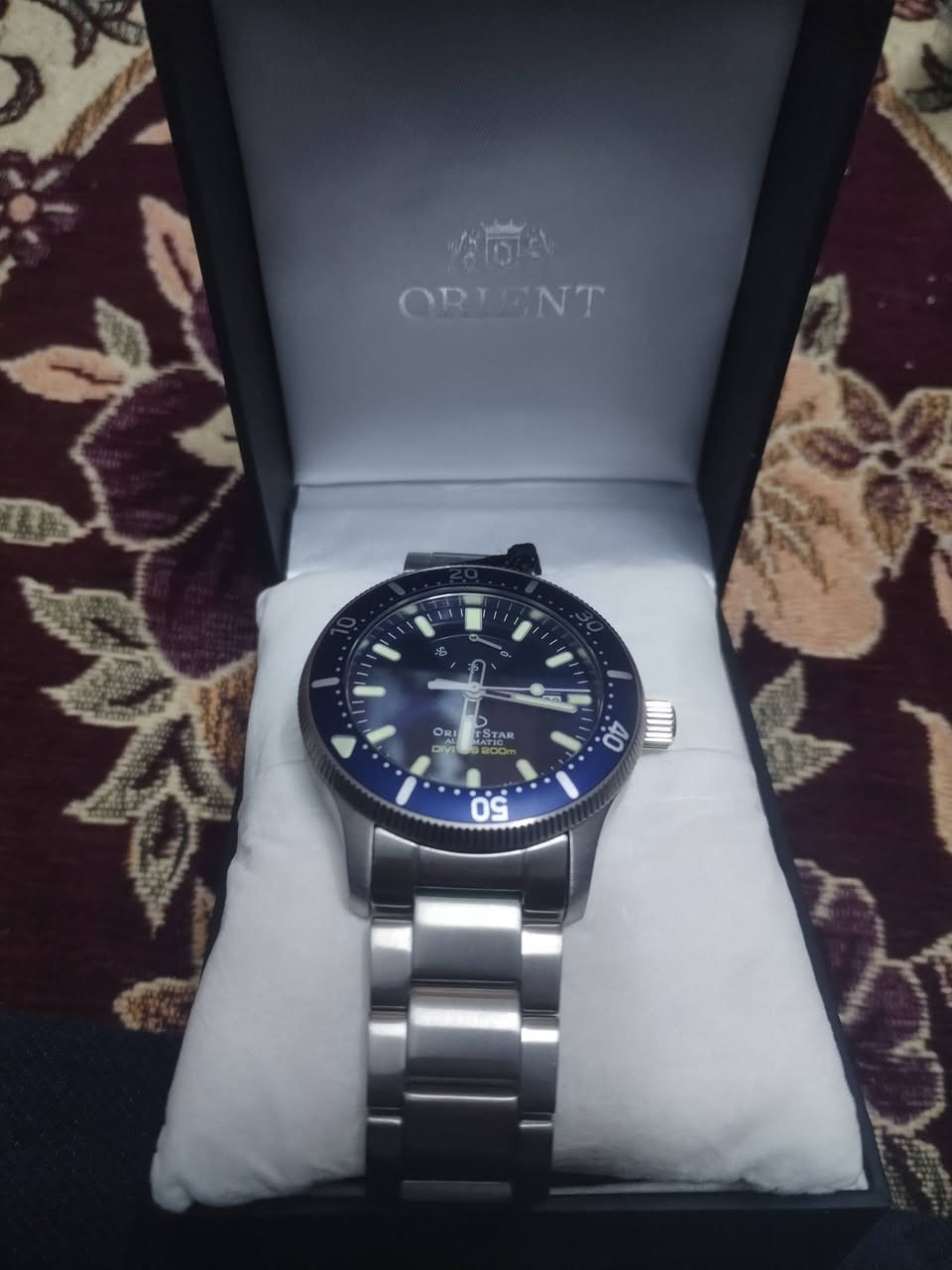 السلام عليكم قطعه اصليه ١٠٠ بل١٠٠ ياباني غنه عن تعريف الساعه هاي جنايه هيه تعرف هاي ساعه شنو اخوان مزاد اعلئ سعر ابيع قطعه جديده دفتر ظمان دولي موجود وياهة


**إذا كنت صاحب هذا الإعلان وتريد حذفه لأي سبب، رجاءا أرسل رسالة إلى الدعم الفني**