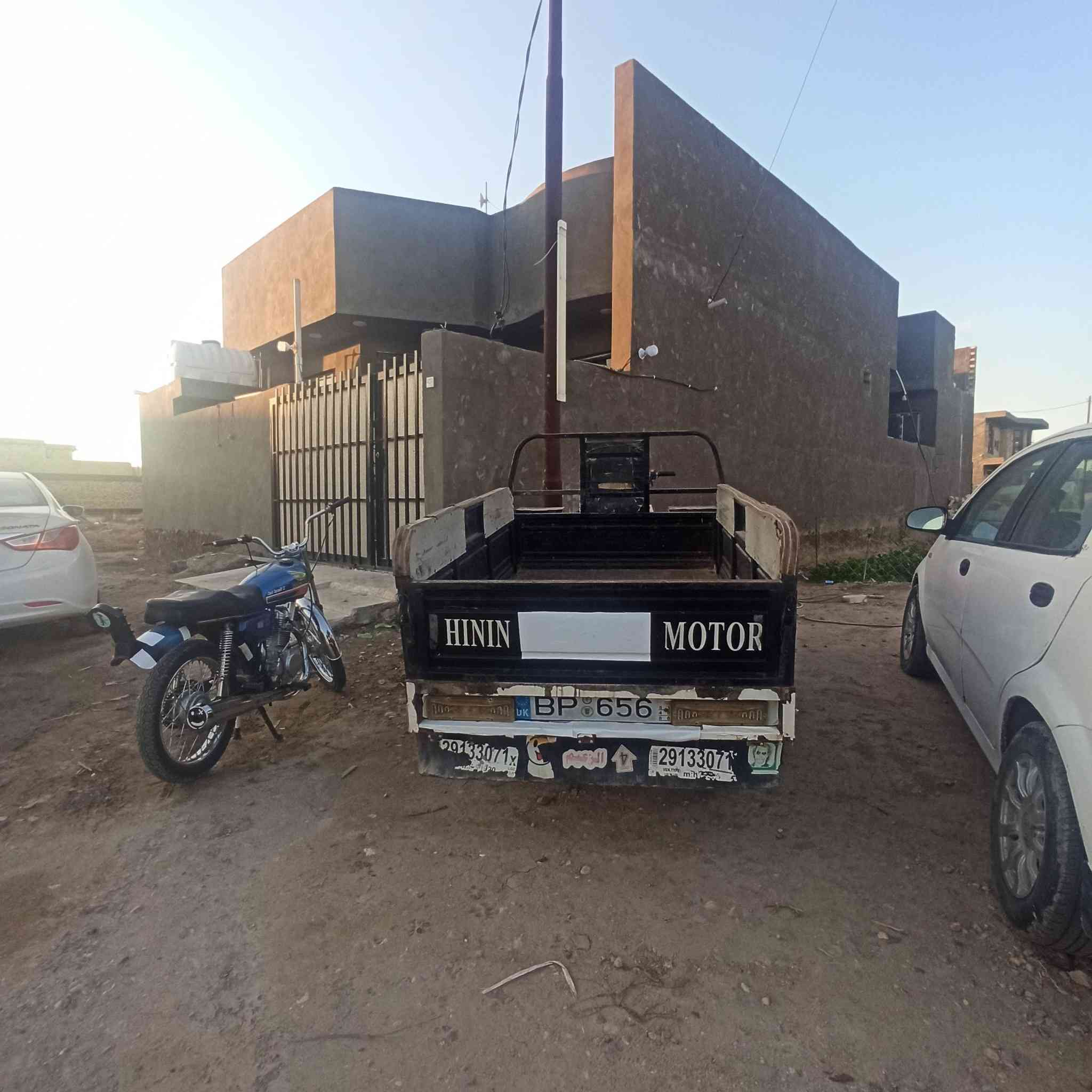 ستوته للبيع مديل 21 اوراق محرك 22 ما ممدود عليه سبانه كهربائيات شغاله سعره مليون و100 وبيه مجال تواصل  ***********
