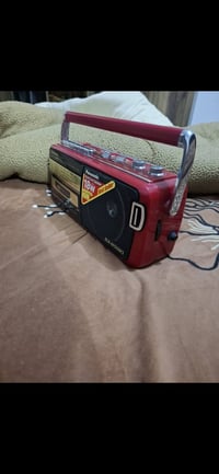 مسجل راديو بانسونك نظيف جدا السعر ٥٠ الف الاتصال ٠٧٧٠٢٠٢٤٦٦٥