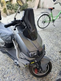 دراجة كهربائية • جديدة • قفل