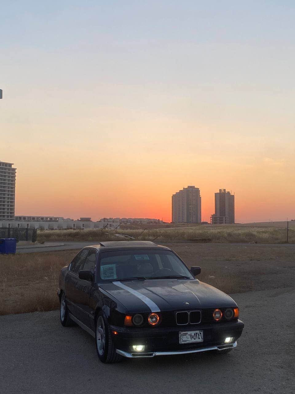 بیئێم ٥٢٠ گێر عادی مەکینە کەپسی مەکینە تەخت ئارم پلاستیکی سلێمانی بە شەرتی ئەوەلیات و غرامە بێ دەعمە مۆدیلی ١٩٩٠ سلاید دوو جام کارەبا لایت ئالقە زینۆن پەردە ناو ڕەش و زەرد ٢٨ گەڵاو مەعامەلی برایانە لە سلیمانیم *********** السليمانية, العراق
