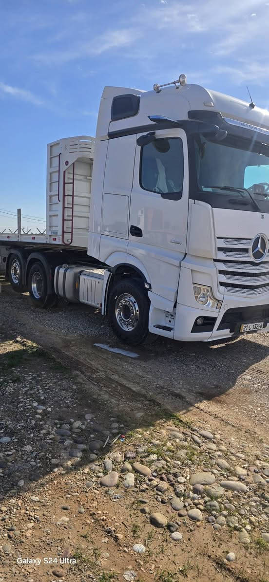 السلام عليكم للبيع موديل ٢٠٢٠ حجم ٥١ راس بلادي ماشيه ٥٠٠ رتايدر تخم ويل كروم السياره ترقيم جديد عربانه خالد الجنابي كفاله عامه مكان بغداد *********** السعر ٨دفاتر و٦٠ بيها مجال قليل
