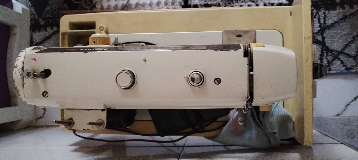 عدنه مكينه برذر ياباني شغال 
***********
 المكان قرية كبرلي
