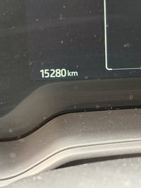 كورلا كروز واد الصين ابيض موديل 24 ماشية 15 الف فقط مكفولة عام لايت زي...