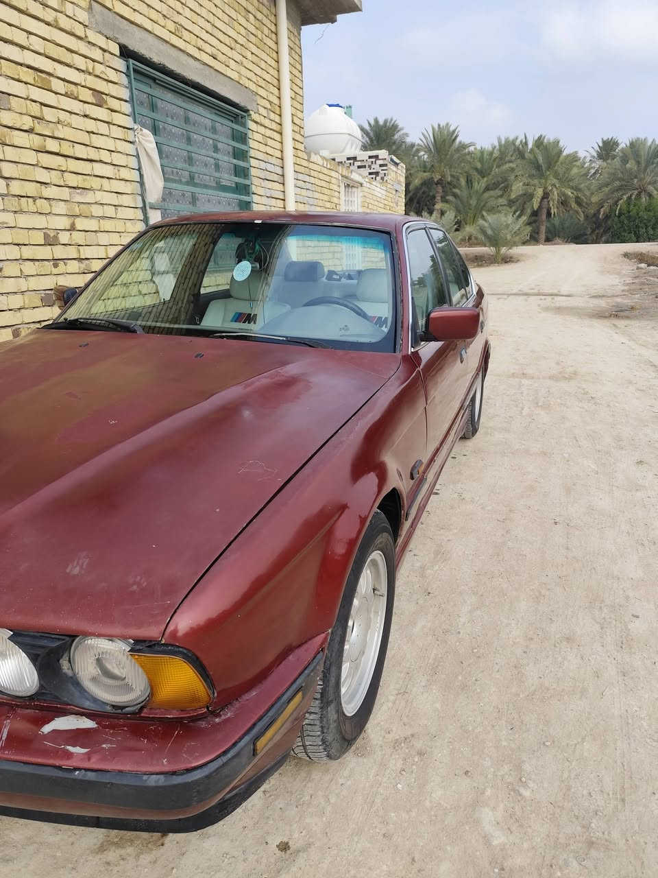 525i92 كير محرك مسكر حداديه 70% كشر شوفه عينك يحتاج بوليش مكفول من الحادث والضربه القويه رقم نكليزي مشروع وطني هزه مامنتهيه سنويه لل 27 راعيها بغداد شرط التحويل مكانها ذي قار للاستفسار خاص او اتصال ***********
***********
سعر 47 بيها مجال
